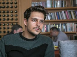 МИЛОШ БИKОВИЋ – мир проналазим у ПРАВОСЛАВЉУ! Поштујем претке, Црква нас је одржала!