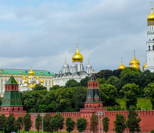 РУСИЈА: Организаторе политичких скупова финансираних из иностранства чекати до 10 година затвора!