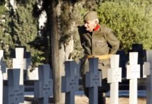 Чувар српског војничког гробља у Солуну данас напунио 93 године! Ђорђе Михаиловић