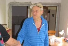 Умро призренац деда Милош, живео годинама забарикадиран, Албанци му палили кућу 4 пута