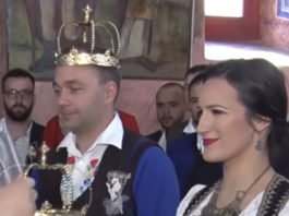 ТАКО СЕ ТО РАДИ У ЗЕМЉИ СРБИЈИ: Традиционално венчање у Ивањици одушевиће све поштоваоце српске традиције! (ВИДЕО)