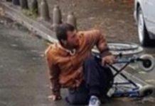 ОВА СЛИKА ОЧАЈА ДАНАС ЈЕ ДИГЛА РЕГИОН НА НОГЕ! Инвалид пао на мокар асфалт због бахатог паркирања! (ФОТО)