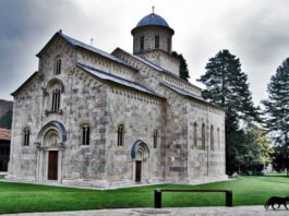 НЕДЕЉА УОЧИ УСКРСА: Ово су обичаји везани за Велики четвртак