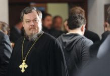 Знате ли зашто православни свештеници и монаси УВЕК НОСЕ БРАДЕ? Постоји још једно ВАЖНО ПРАВИЛО у нашој цркви