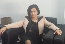 Искључују из странке на основу припадности цркви: Она је рекла људима да ставе Мила испред Бога