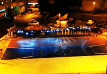 (ВИДЕО) Одбијају послушност: Пљеваљски комуналци одбили наређење полиције да префарбају ТРОБОЈКУ!