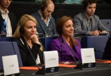 Француска посланица у ЕП: Режим прогони браниоце СПЦ и чини све како би угушио протесте