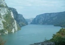 МЕСТО КОЈЕМ У ЕВРОПИ НЕМА РАВНОГ: Најлепша клисура у региону налази се баш у Србији! Најлепша клисура