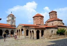 ВЕЛИКА НЕПРАВДА НАД СПЦ: Најпознатији манастир претворили у хотел!