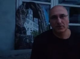 “ВИШЕ НЕМА СТРАХА!“ Глумац Славко Лабовић послао подршку народу у одбрани светиња у Црној Гори (ВИДЕО)