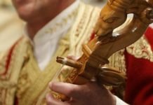 Савез српских гуслара: Светиње припадају онима који су их подизали, чували и обнављали кроз векове