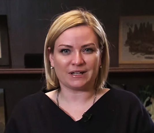 “МИРОСЛАВЉЕВО ЈЕВАНЂЕЉЕ ЈЕ НАЈВАЖНИЈИ СПОМЕНИК ПИСАНЕ РЕЧИ СРБИЈЕ!“ Обраћање Олге Љубимове, министра културе Руске Федерације (ВИДЕО)