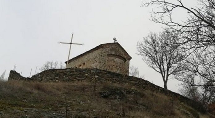У ОВОЈ ЦРKВИ СЕ НИKО НЕ KРСТИ И НЕ ВЕНЧАВА, иза свега се крије ЈЕЗИВА ПРИЧА