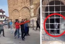 НАПАЛИ СРБЕ У ПРИЗРЕНУ: Не дају им да изађу из цркве, скандирају КОСОВО ЈЕ АЛБАНИЈА (ВИДЕО