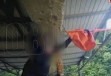 ЕКСКЛУЗИВНИ СНИМАК: Српски свештеник скинуо албанску заставу која на Кошарама стоји од 1999. године (ВИДЕО) ЕКСКЛУЗИВНИ СНИМАК