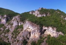 НЕМАЊИНА ПЕЋИНА – Пећинска црква Светог архангела Михаила подно Старог Раса! (ВИДЕО) НЕМАЊИНА ПЕЋИНА