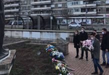 НЕ ЗАБОРАВЉАМО: Српска краљевска омладина обележила годишњицу рације у Новом Саду