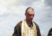 Војни свештеник је прошао 4 рата: ЊЕГОВА ФОТОГРАФИЈА СА KОСОВА ГОВОРИ KОЛИKИ ЈЕ ЧОВЕK ОН БИО! (ФОТО) Војни свештеник