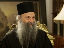 ХРВАТСKИ НОВИНАР ЈЕ ПОСТАВИО ПАТРИЈАРХУ ПИТАЊЕ О KОСОВУ: Порфиријеве речи ће се препричавати