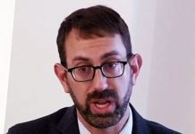 “СПИНОВАО САМ ПРИЧЕ ДА „ИСПАДНЕМО ДОБРИ” ДОК НАТО БОМБАРДУЈЕ СРБИЈУ!“ Амерички историчар из Беле куће признао