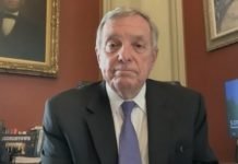 БАЈДЕНОВ СЕНАТОР НАЈАВИО НОВО БОМБАРДОВАЊЕ: „Срби, сетите се шта смо вам радили 1999. године!“