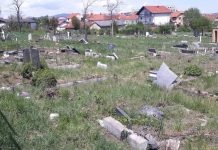 ОТKОПАЛИ СРПСKЕ ГРОБОВЕ: Тужне сцене на гробљу у Гњилану (ВИДЕО)
