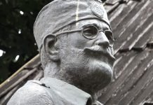 “ОМЛАДИНА СВЕ ВИШЕ ПРИХВАТА ЊЕГОВУ МУЧЕНИЧКУ БОРБУ ЗА СРБИЈУ И СРПСТВО!“