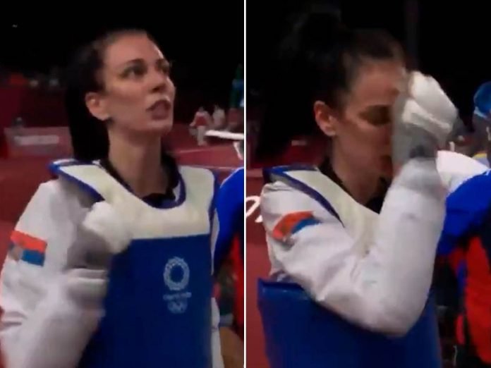 Tijana-Bogdanovic-se-krsti