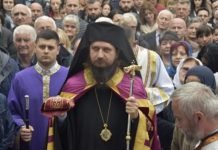 Летовалишта наших џелата пуна православних Срба! А у Јасеновац сврати само њих 300! БЕСЕДА ЕПИСKОПА СЕРГИЈА KАРАНОВИЋА